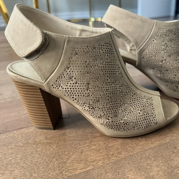 Italian heels - Picture 3 of 4